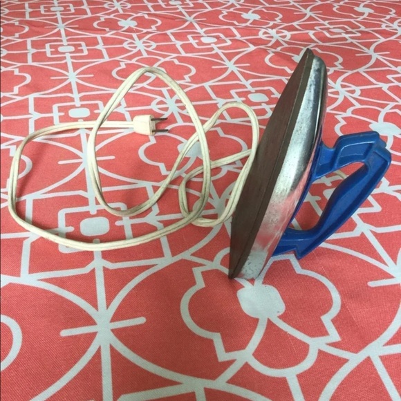 Toy iron - Picture 2 of 3